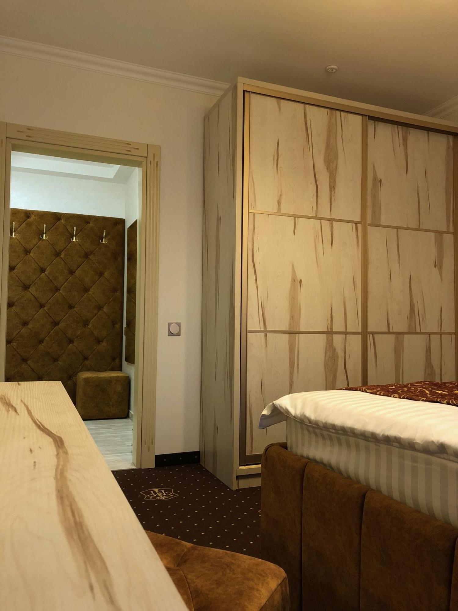 Hotel Boutique TOVMED Vinnytsia Chambre photo