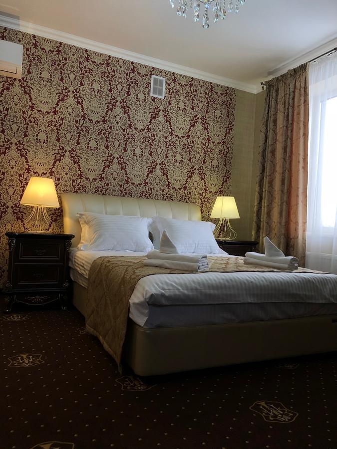 Hotel Boutique TOVMED Vinnytsia Extérieur photo