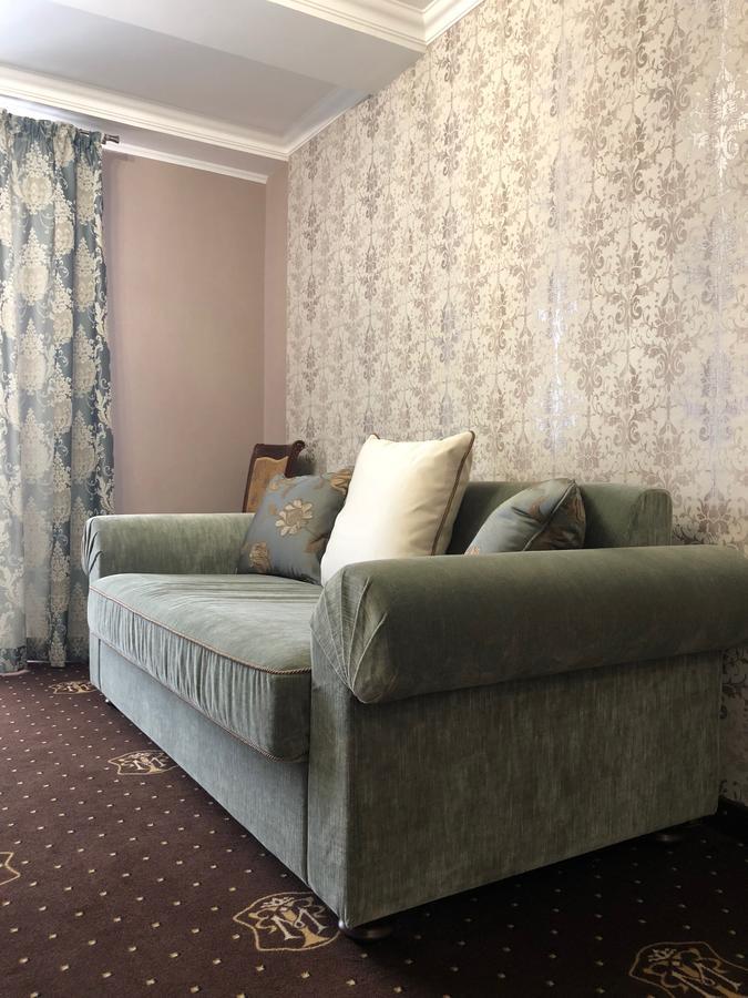 Hotel Boutique TOVMED Vinnytsia Extérieur photo